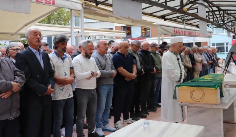 Ünye’de Trafik Kazasında Yaralanan Kadın Hayatını Kaybetti