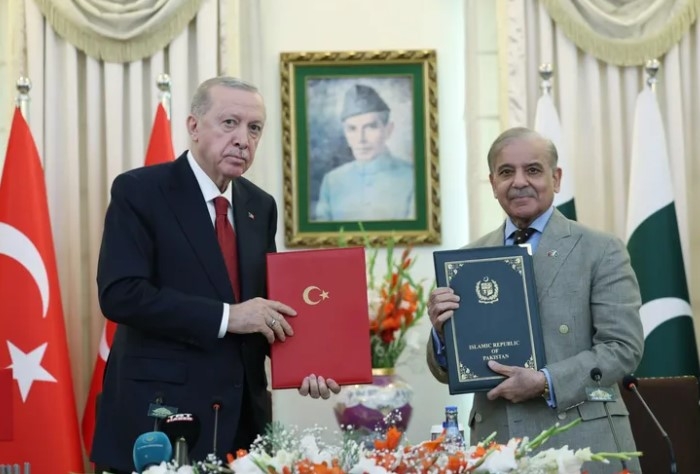 Pakistan ile Ticaret Hedefi 5 Milyar Dolar