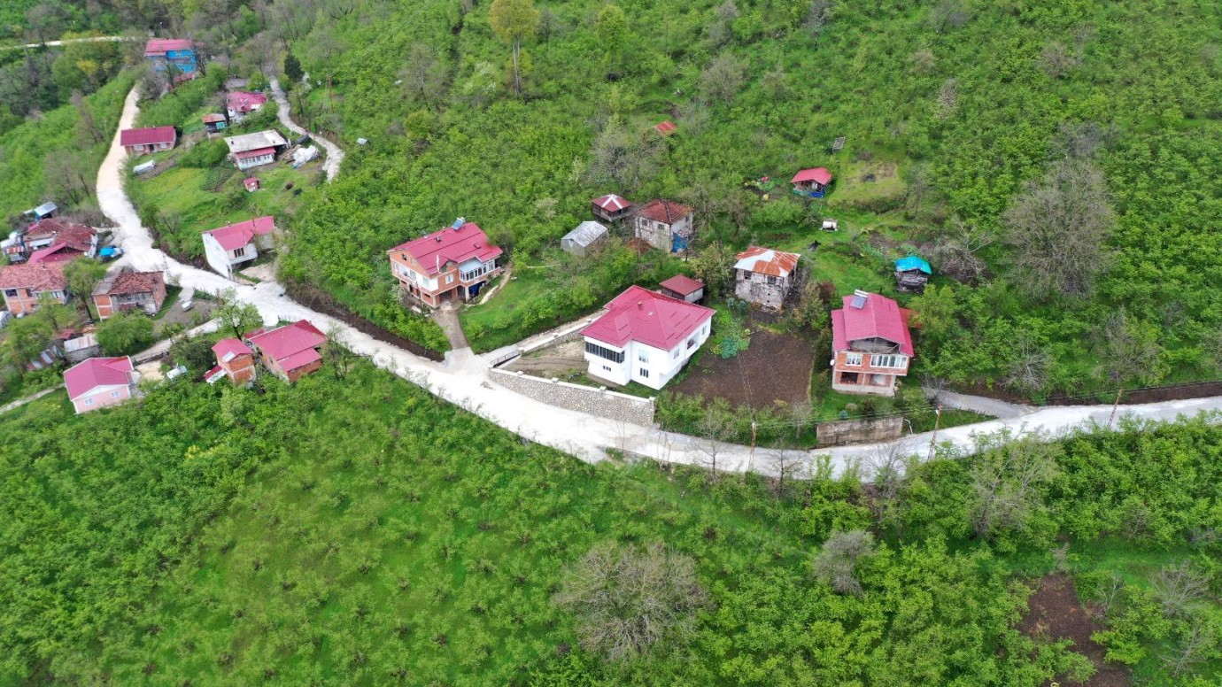Kumru Kurtuluş’ta Yol Sevinci: 4.2 Kilometrelik Güzergah Beton Yolla Konfora Kavuşuyor
