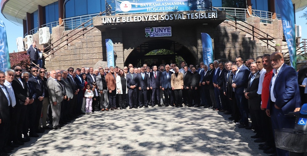 Ünye’de Bayram Coşkusu Birlik ve Beraberlikle Yaşandı