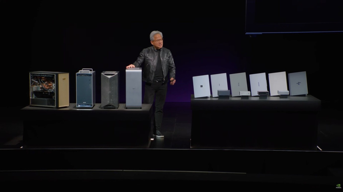 Nvidia DGX Station İle Yapay Zeka Süper Bilgisayarı Ofise Taşındı