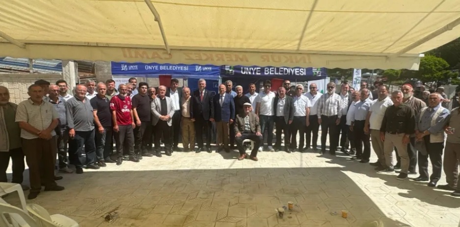 Ünye’de “Vatandaş Soruyor, Başkan Cevaplıyor” Programı İnkur’da Başladı