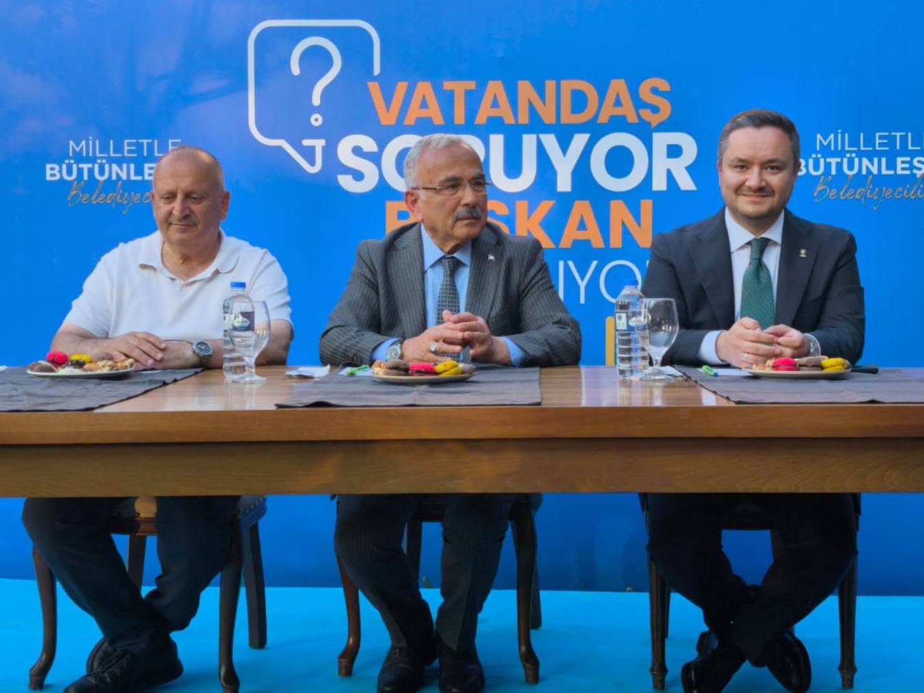 Ünye’de “Vatandaş Soruyor, Başkan Cevaplıyor” Programı Yoğun İlgi Gördü