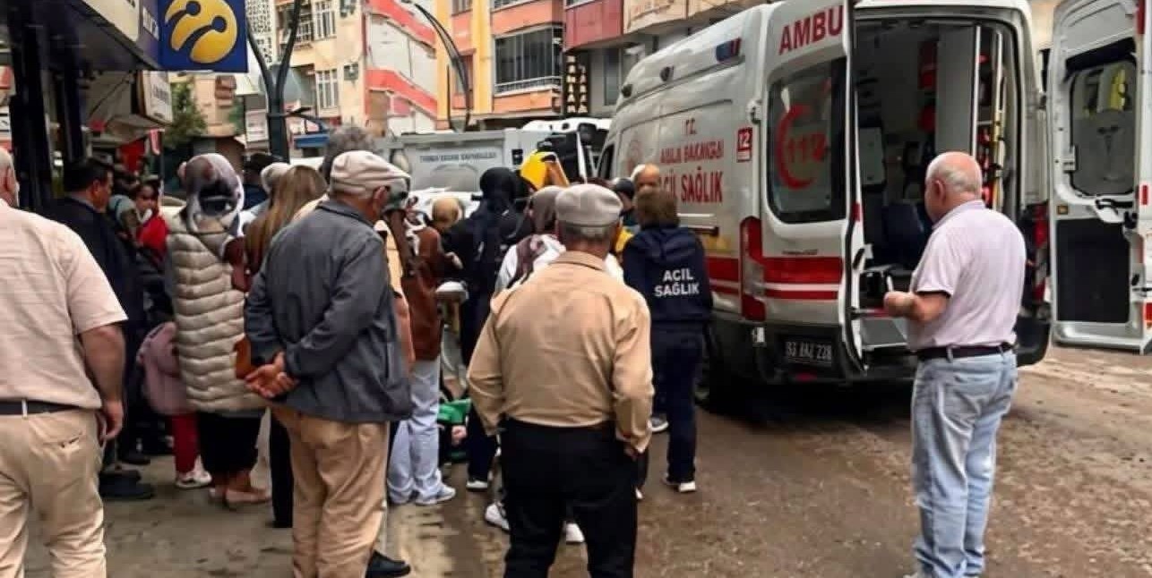 Korgan Merkez Caddesi’nde Feci Kaza: Motosiklet Yayaya Çarptı