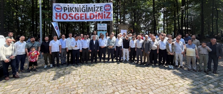 Diyanet-Sen Ünye Şubesi Din Görevlilerini Piknikte Buluşturdu