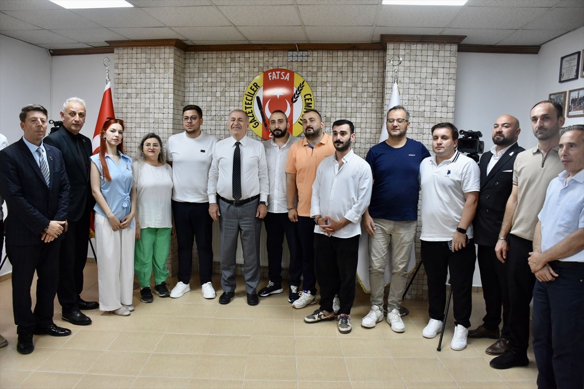 Ümit Özdağ'dan Ordu Temasları: Fındık, Esnaf Ve Ekonomi Gündemdeydi