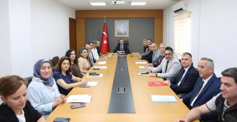 Ünye Kaymakamı Kemal Yıldız, Kurum Amirleriyle İlk Koordinasyon Toplantısını Yaptı