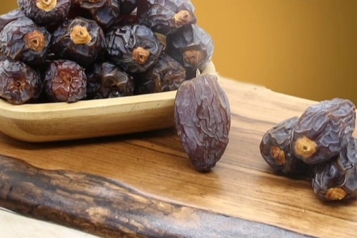 &Prime;Abur Cubur Günü&Prime;nde hurma uyarısı... Doğal enerji kaynağı ama ölçülü tüketilmeli!