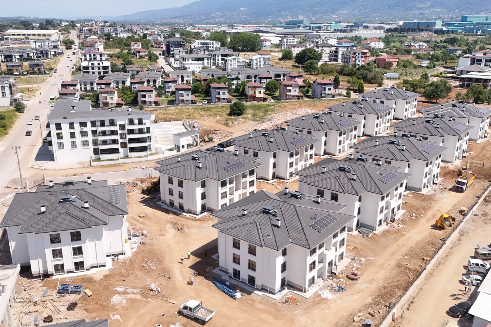 Kartepe Kent Konut Evleri’nde Teslim Heyecanı