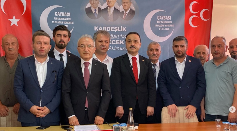 MHP Çaybaşı'nda Hüseyin Bayrak Yeniden Başkan Seçildi