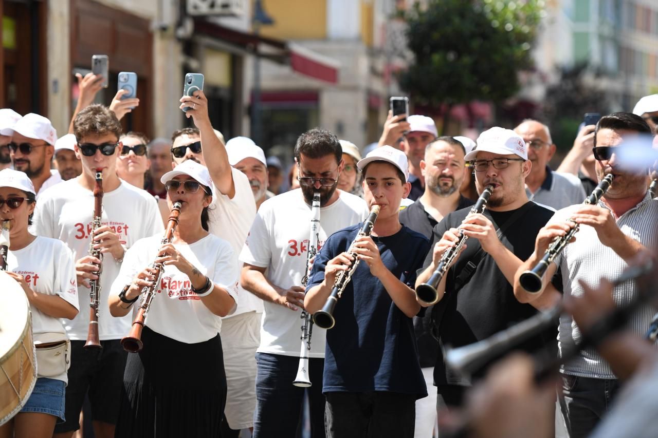 Ordu'da Klarnet Festivali Coşkusu Başladı! Sokaklar Müziğe Büründü