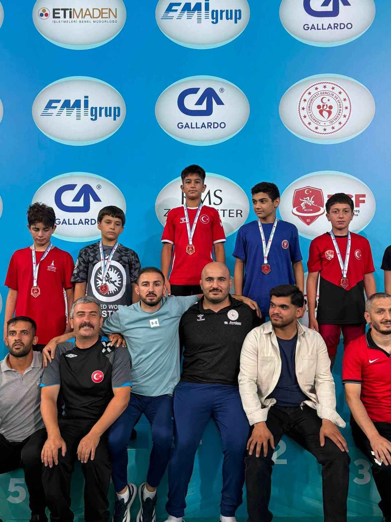 Ordu’nun Minik Pehlivanları Ankara’yı Salladı: Türkiye Şampiyonu Çıktı