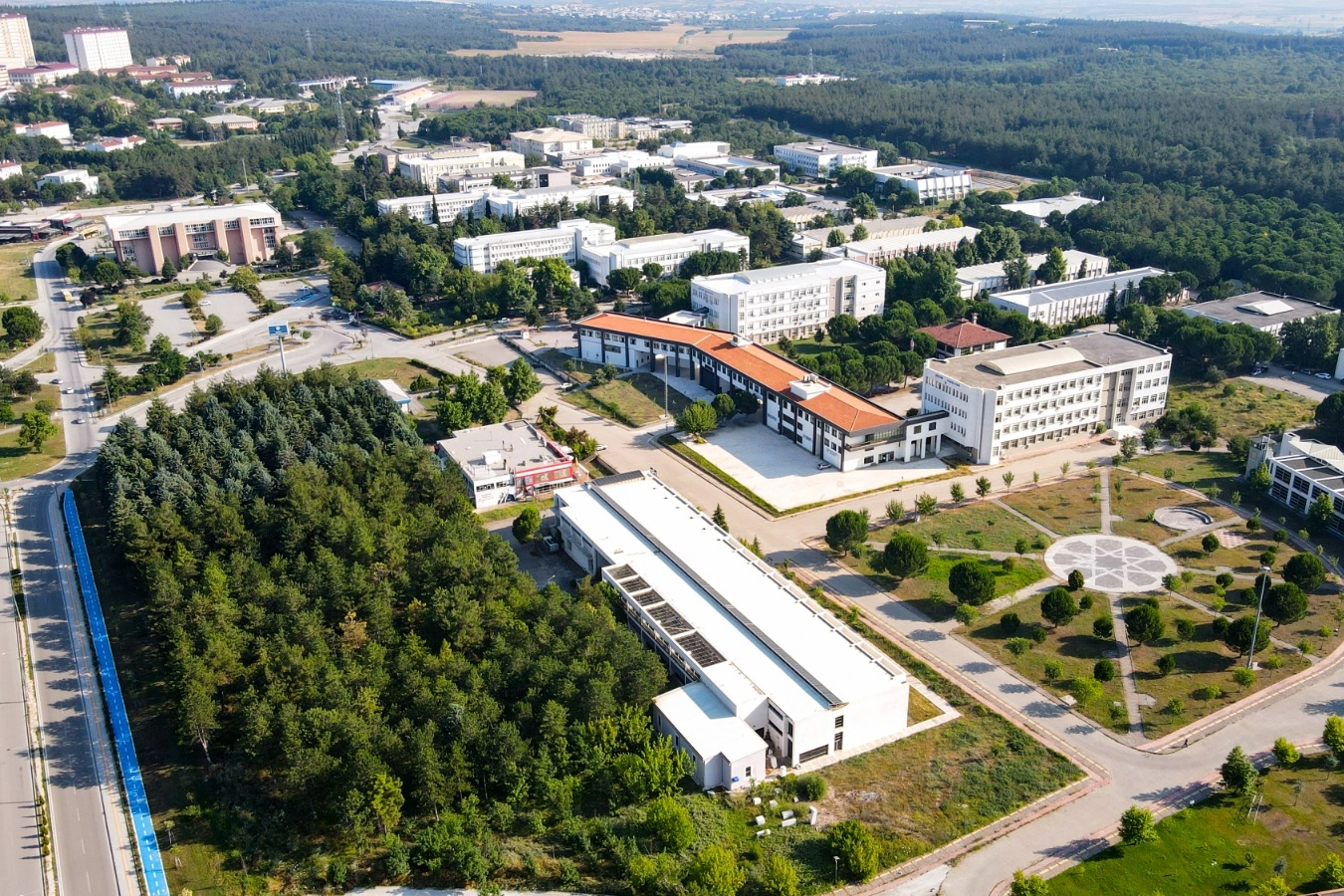 BUÜ’den Büyük Başarı: Türkiye’nin En İyi 18. Üniversitesi Oldu
