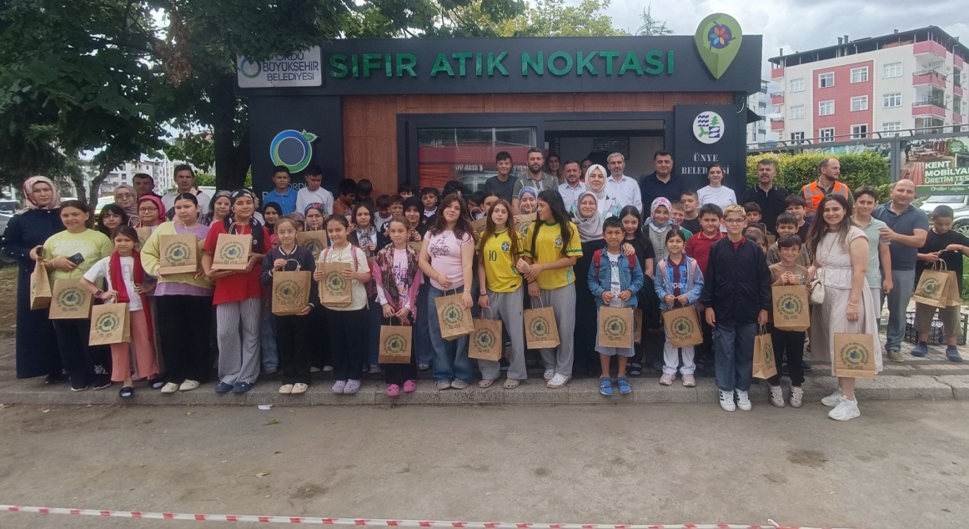 Ünye’de Sıfır Atık Noktası Geri Dönüşüme Katkı Sağlıyor