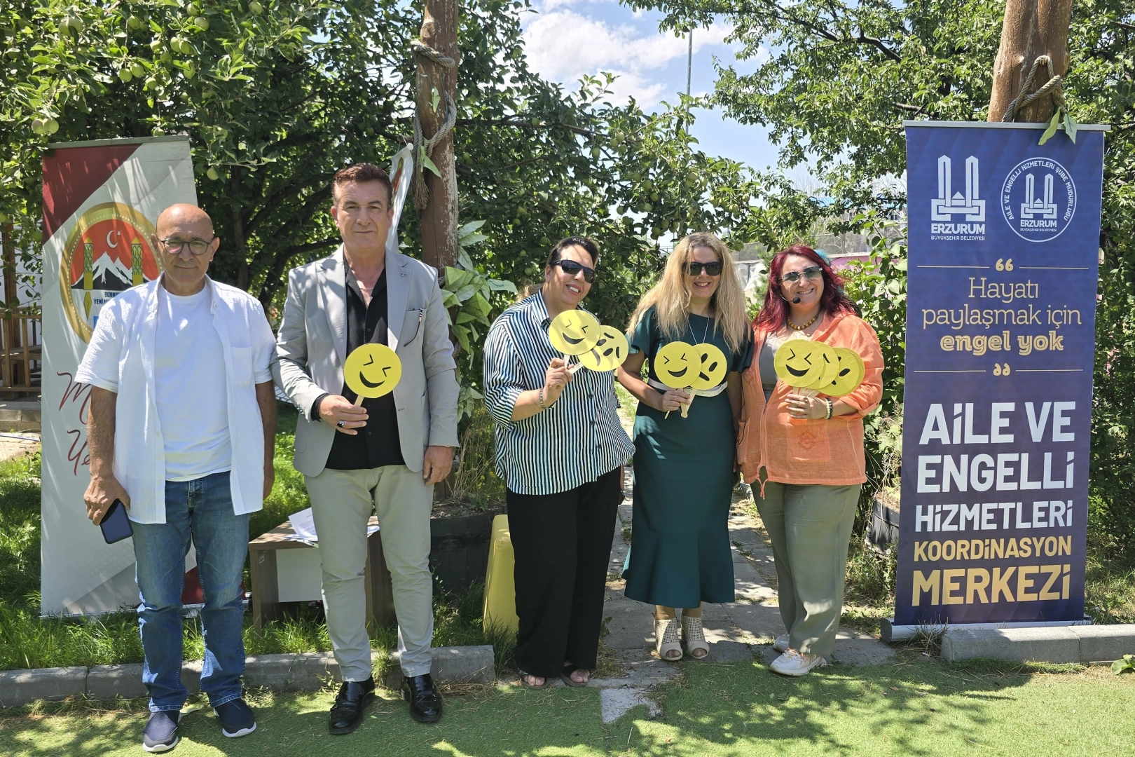 Erzurum’da “Sen Yeter ki Gülümse” farkındalığı