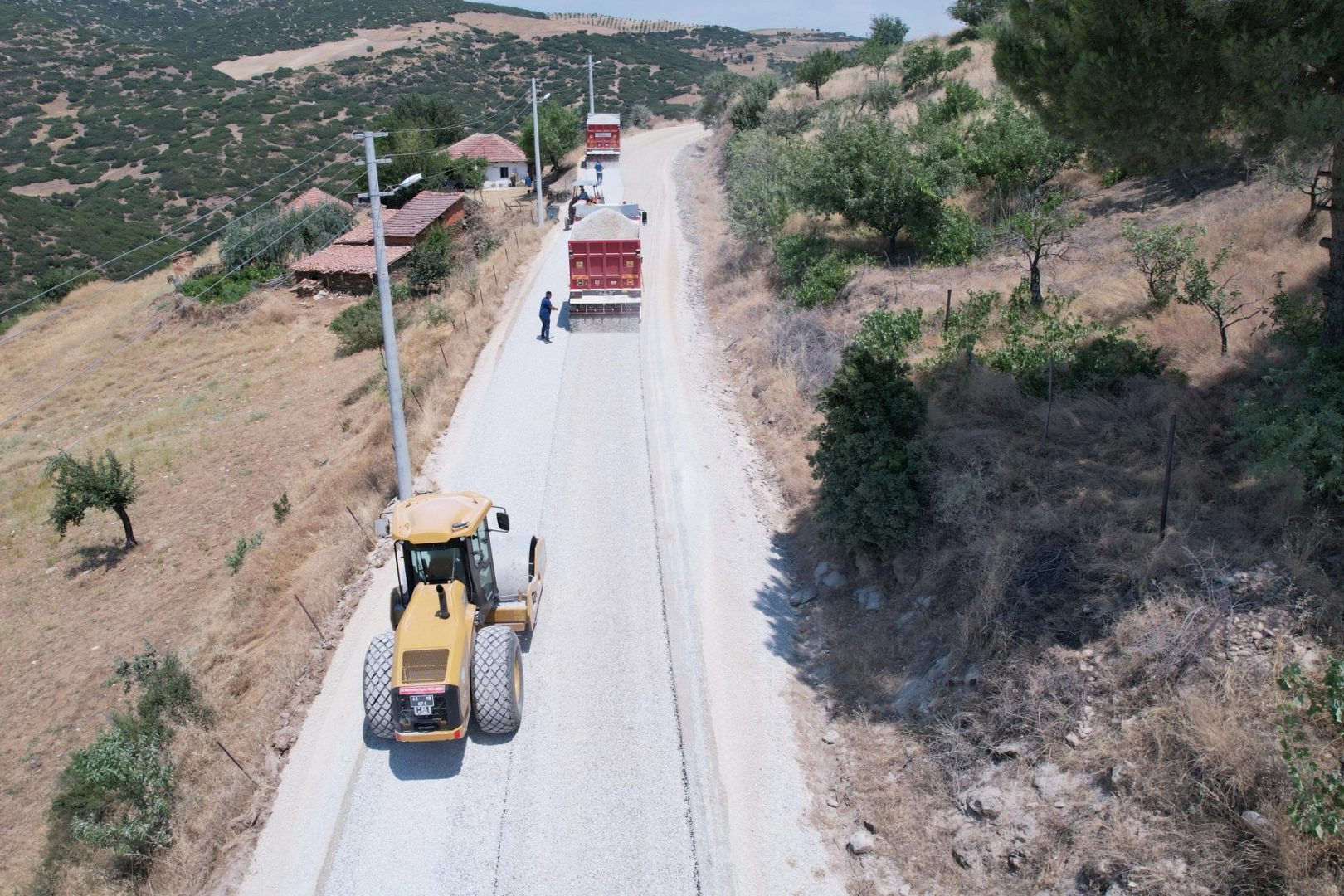 Manisa Büyükşehir’den Kula’da 12,5 kilometrelik yol hamlesi