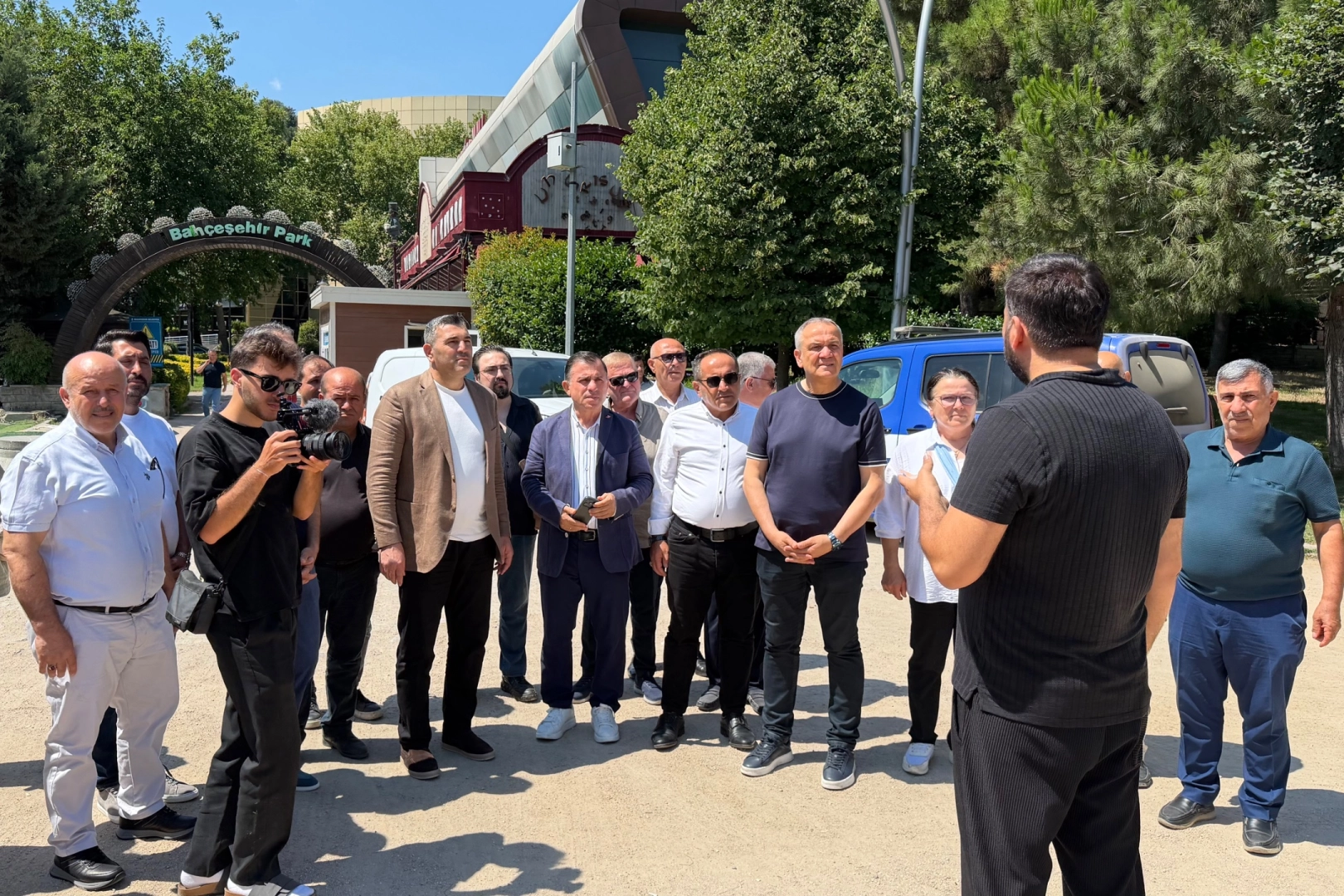AK Parti İstanbul’dan 'AK Belediyeciliği Yerinde Gör' programı