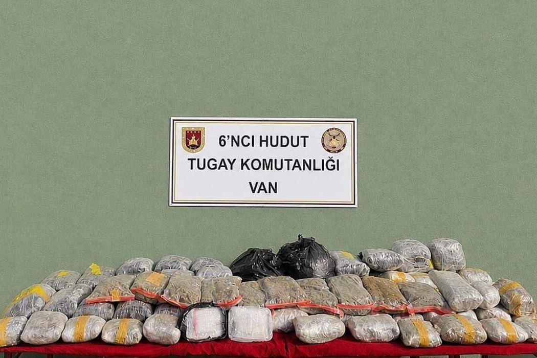 Van hudut hattında 51 kilo uyuşturucu ele geçirildi