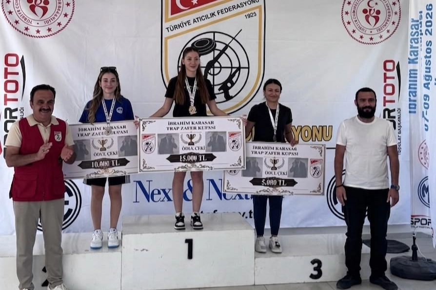 Kağıtspor’da başarı rüzgârı