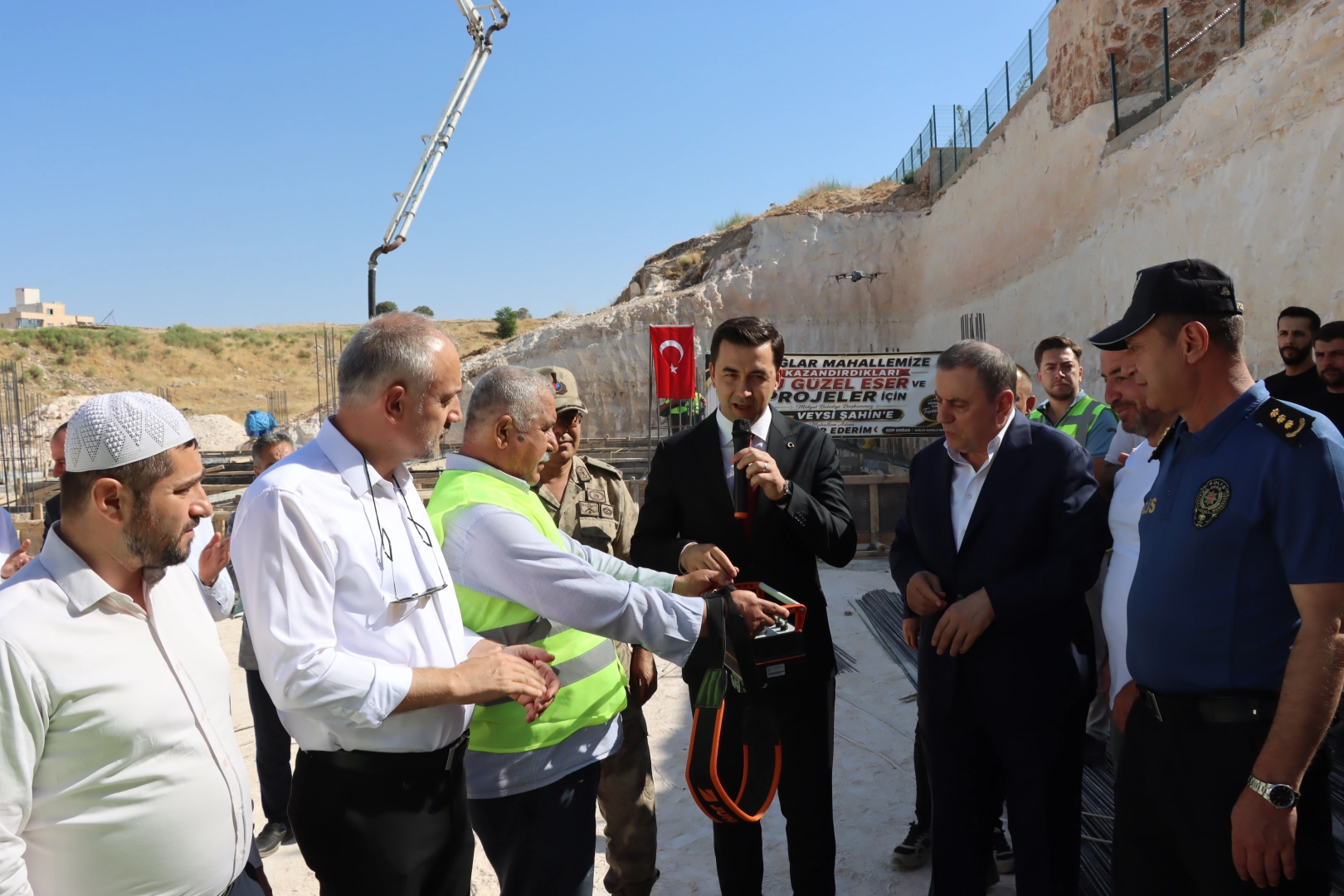 Bağlar Mahallesi’ne Çok Amaçlı Sosyal Tesis İçin İlk Adım Atıldı