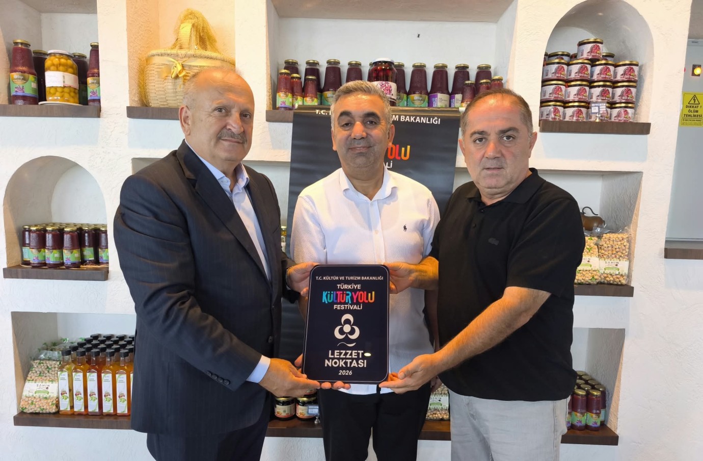 Ünye Belediyesi Sosyal Tesislerine Kültür Ve Turizm Bakanlığı'ndan Önemli Övgü