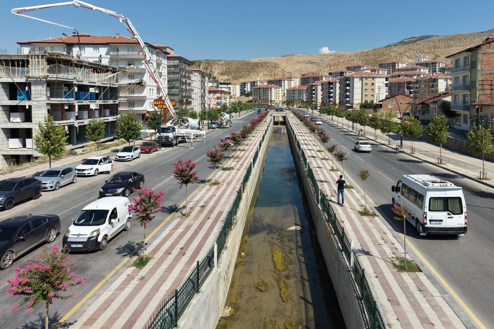 Malatya'da yeşil alanlar peyzajla güzelleşiyor