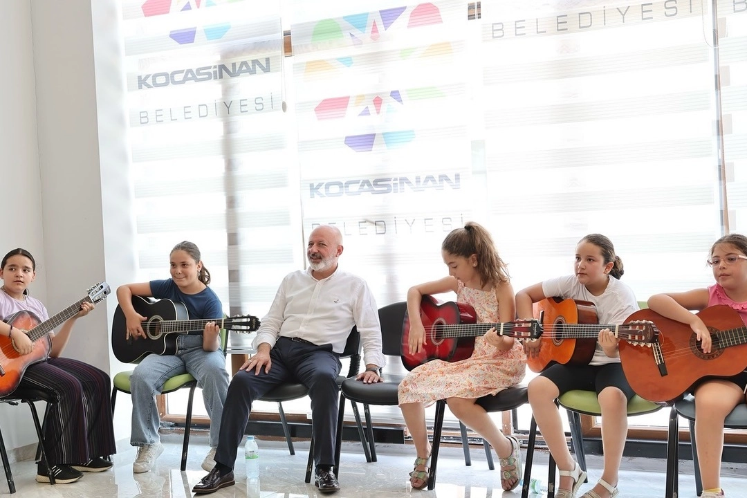 Kayseri Kocasinan'da çocuklar öğrenirken eğleniyor