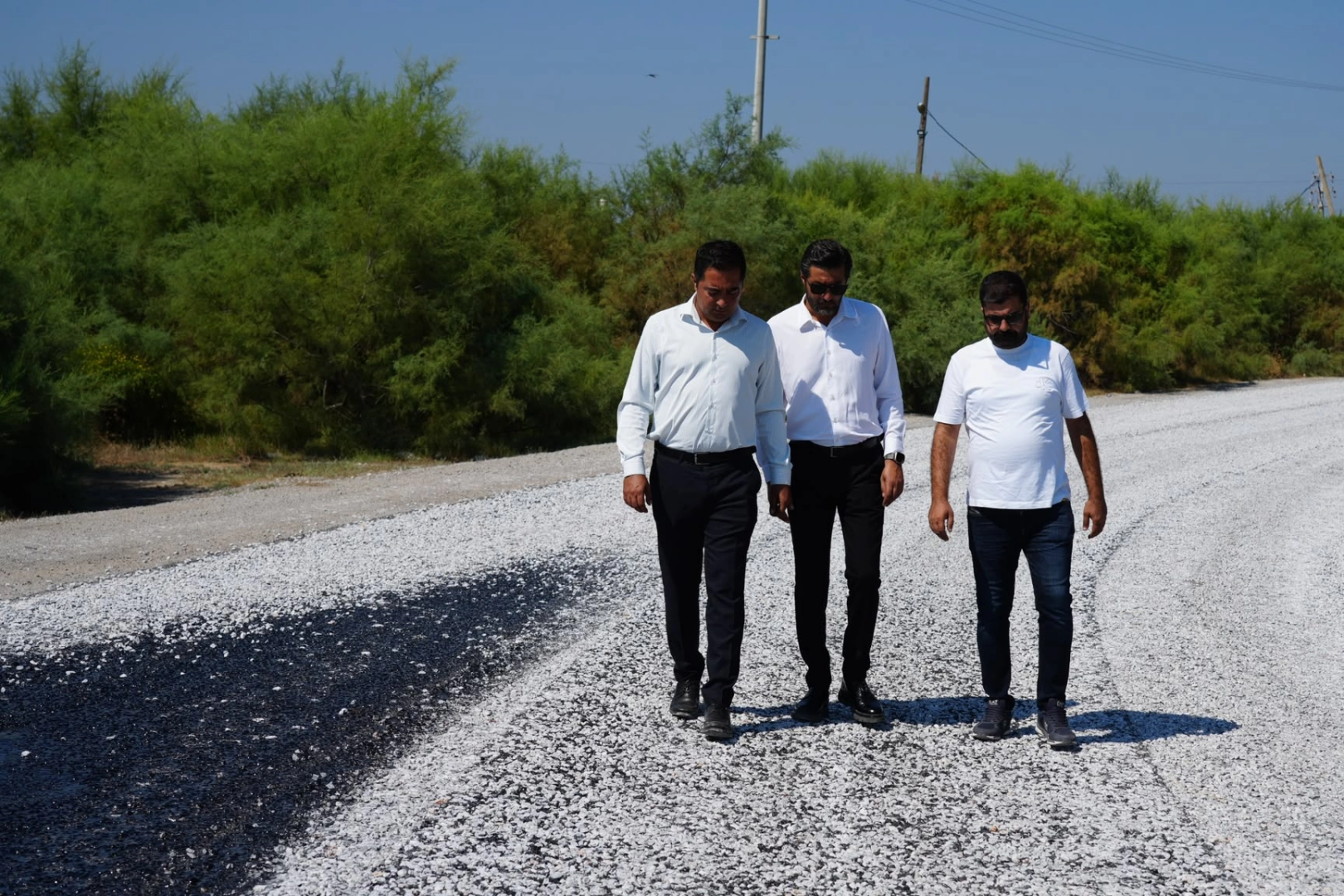 Muğla Milas'ta geniş kapsamlı sathi kaplama çalışması
