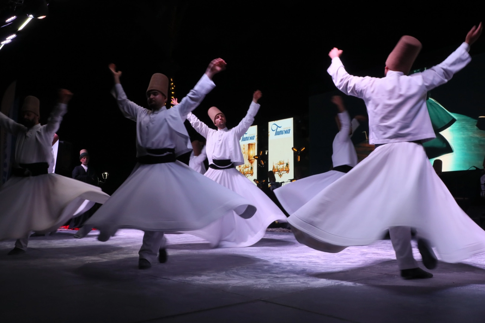 Konya tasavvuf geleneği Tunus’ta gönüllere dokundu