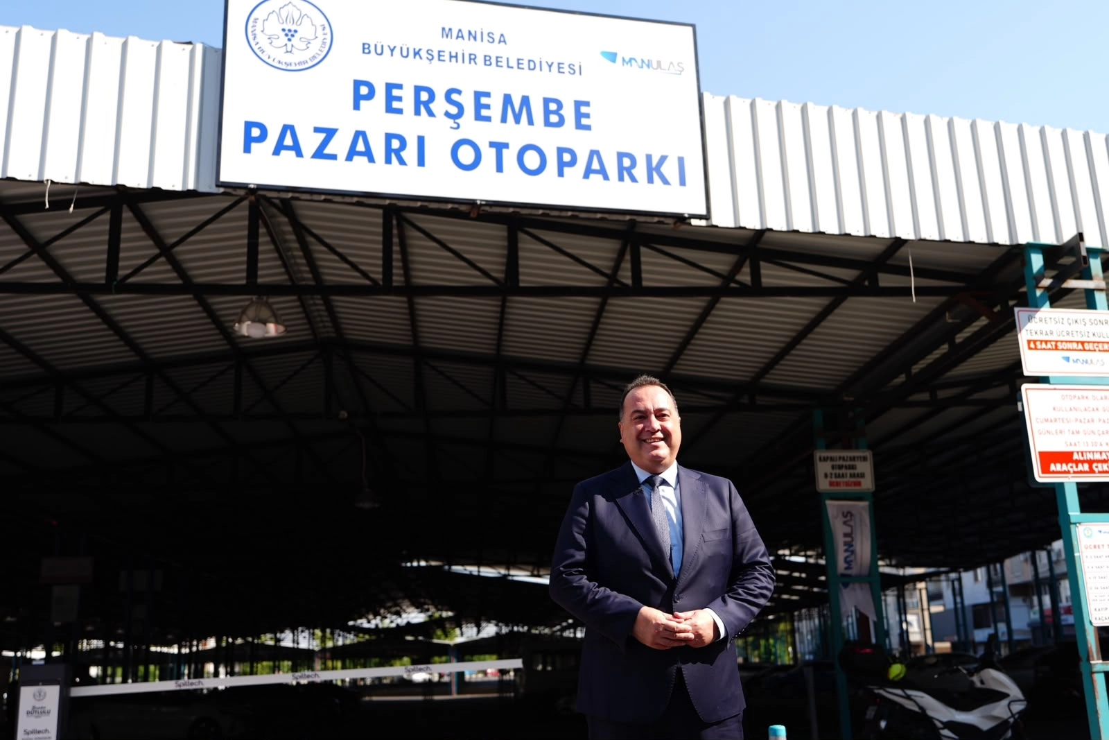 Manisa Büyükşehir'den Perşembe Pazarı'nda otopark hamlesi