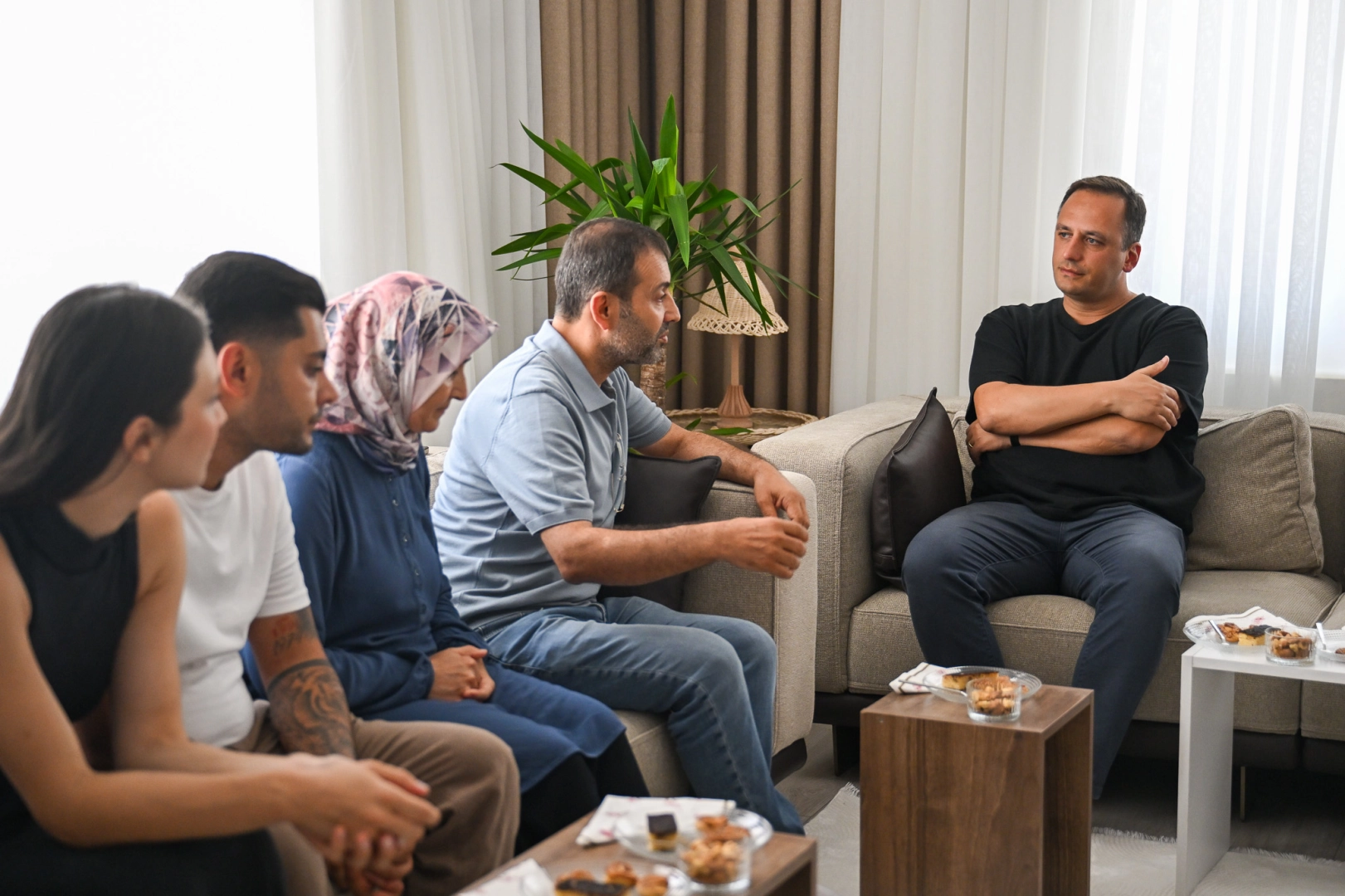 İzmir Bornova’da şehit ailesine ziyaret