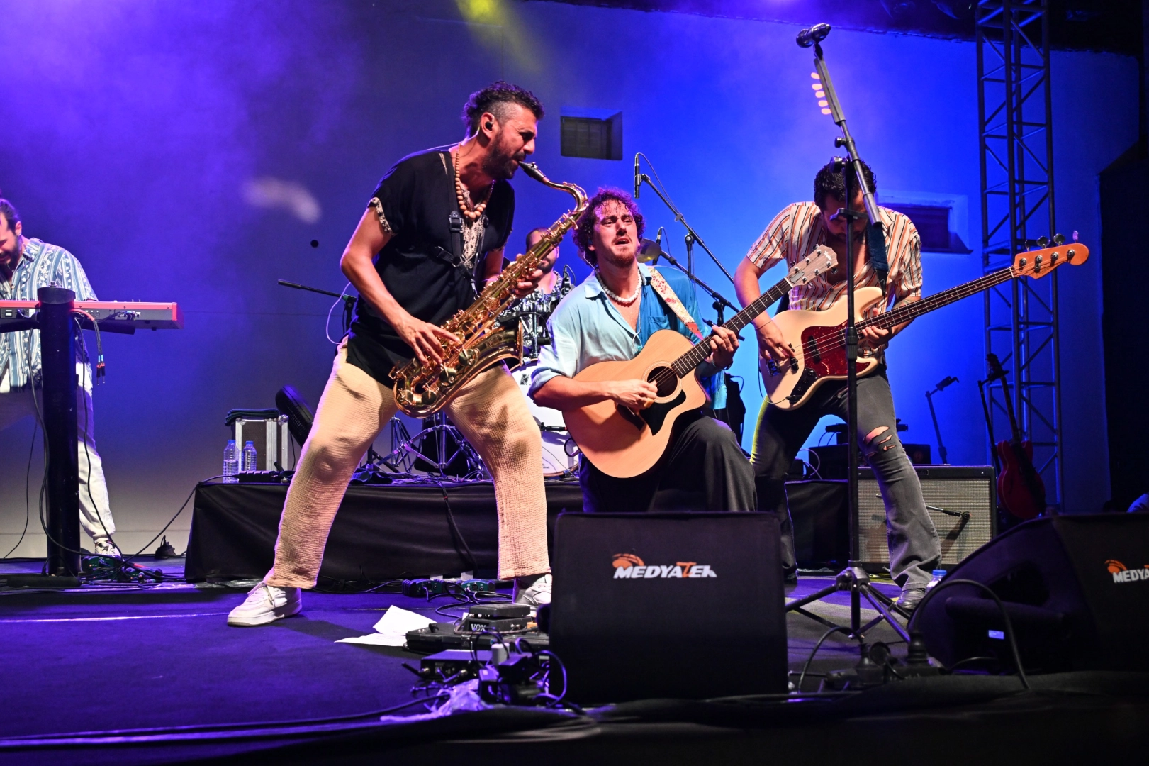 Manisa'da Evrencan Gündüz’den unutulmaz konser