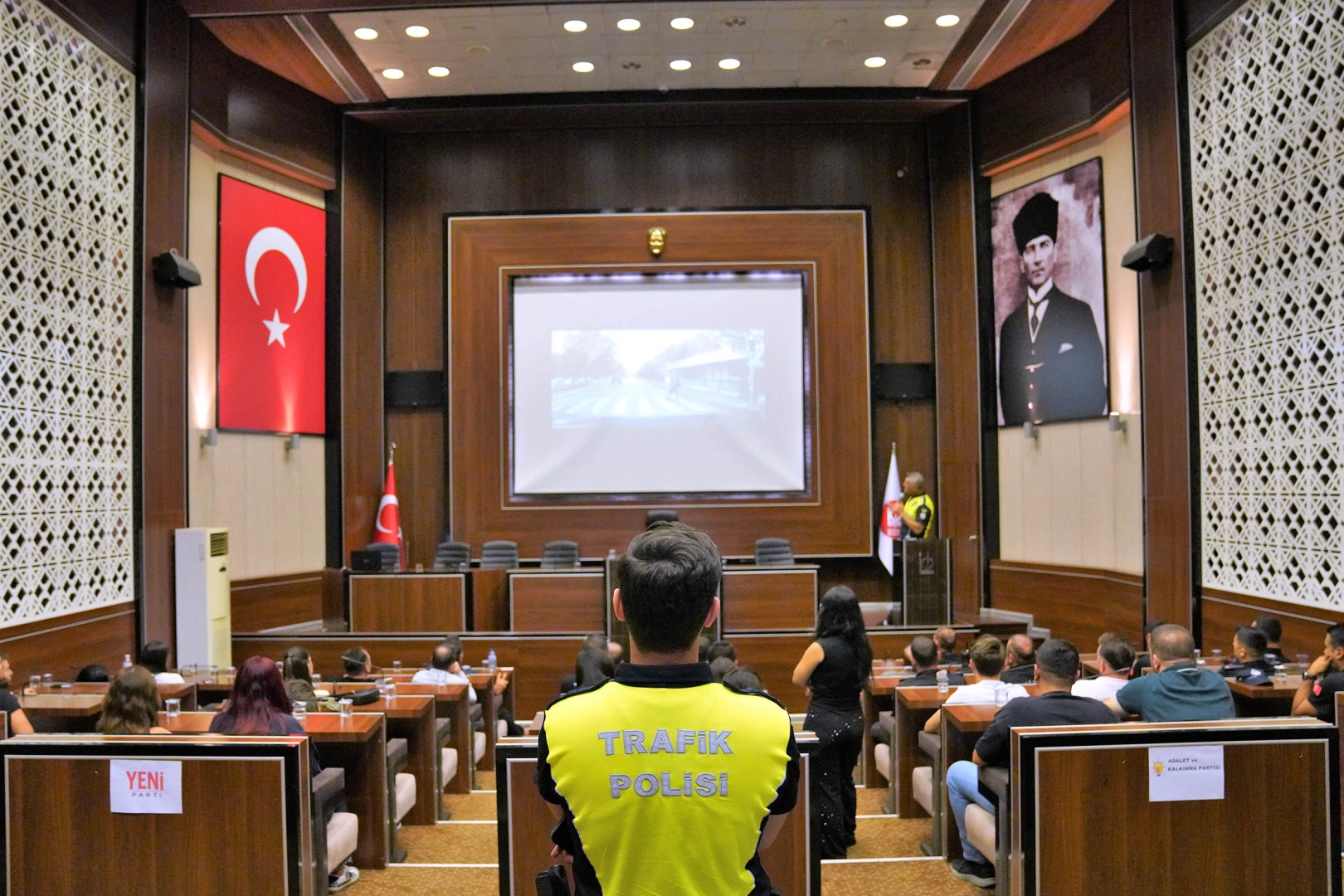 Keçiören Belediyesi Personeline Trafik Güvenliği Eğitimi