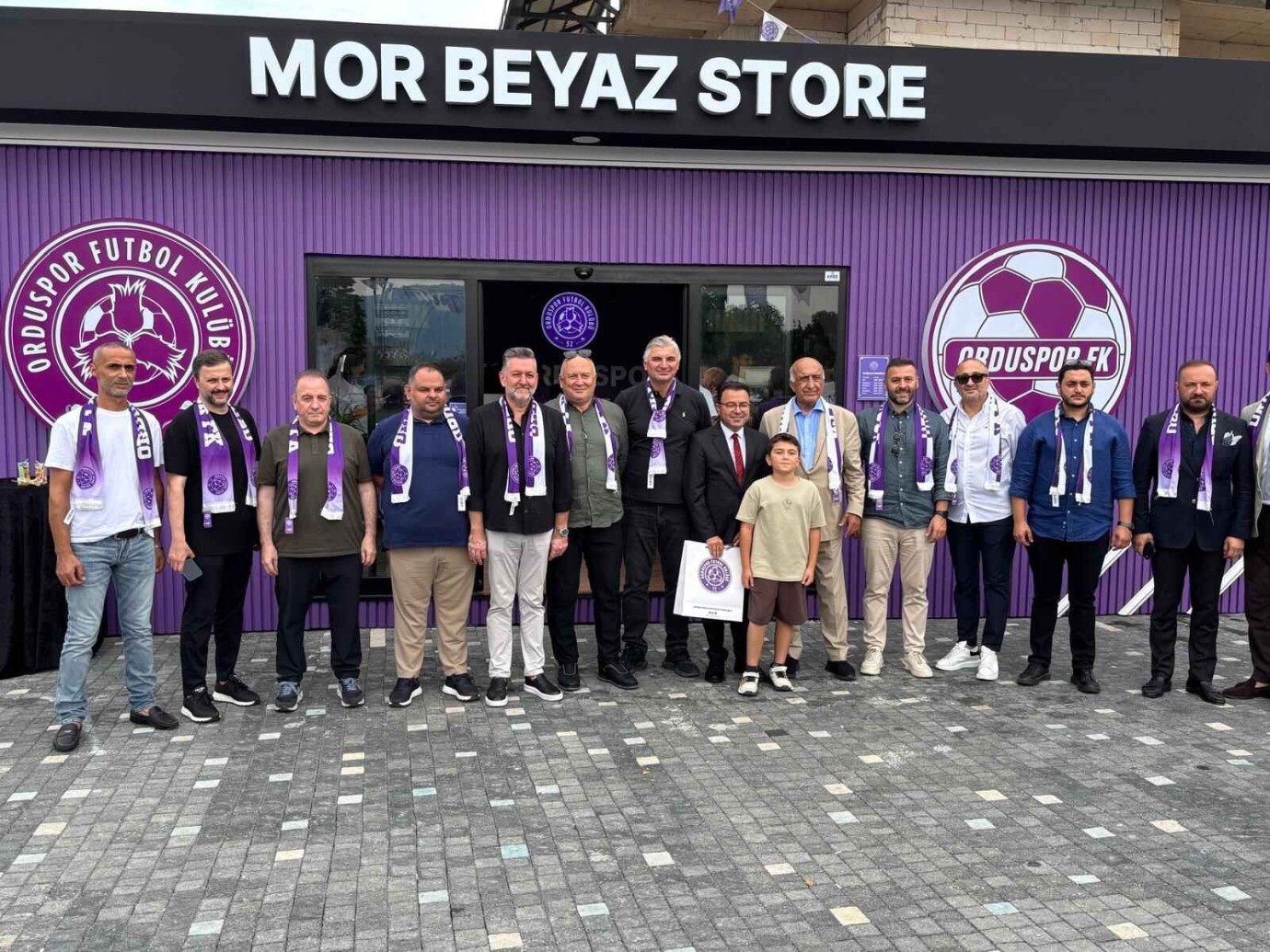 52 Orduspor’dan Taraftara Yeni Adres: Mor Beyaz Store Hizmete Girdi