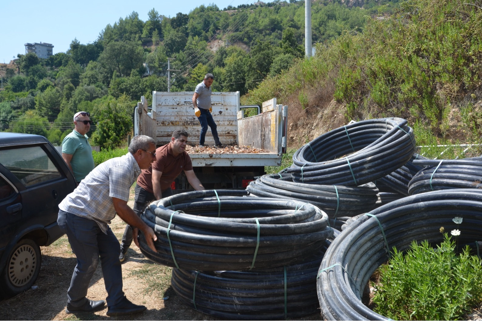Antalya’da Üreticilere 12 Bin 300 Metrelik Sulama Borusu Desteği