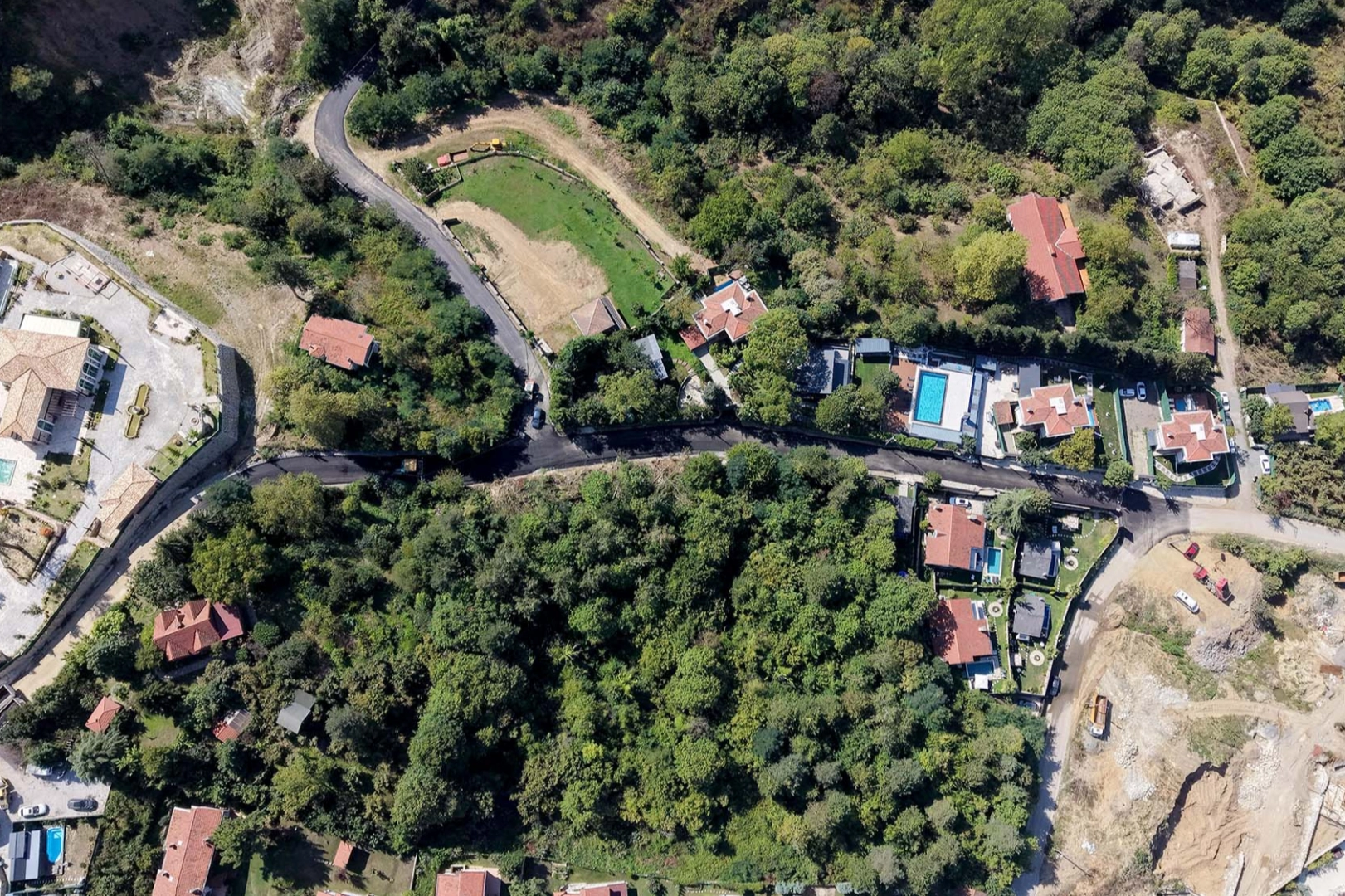 Sakarya’da Asfalt Çalışmaları Sapanca’da Devam Ediyor