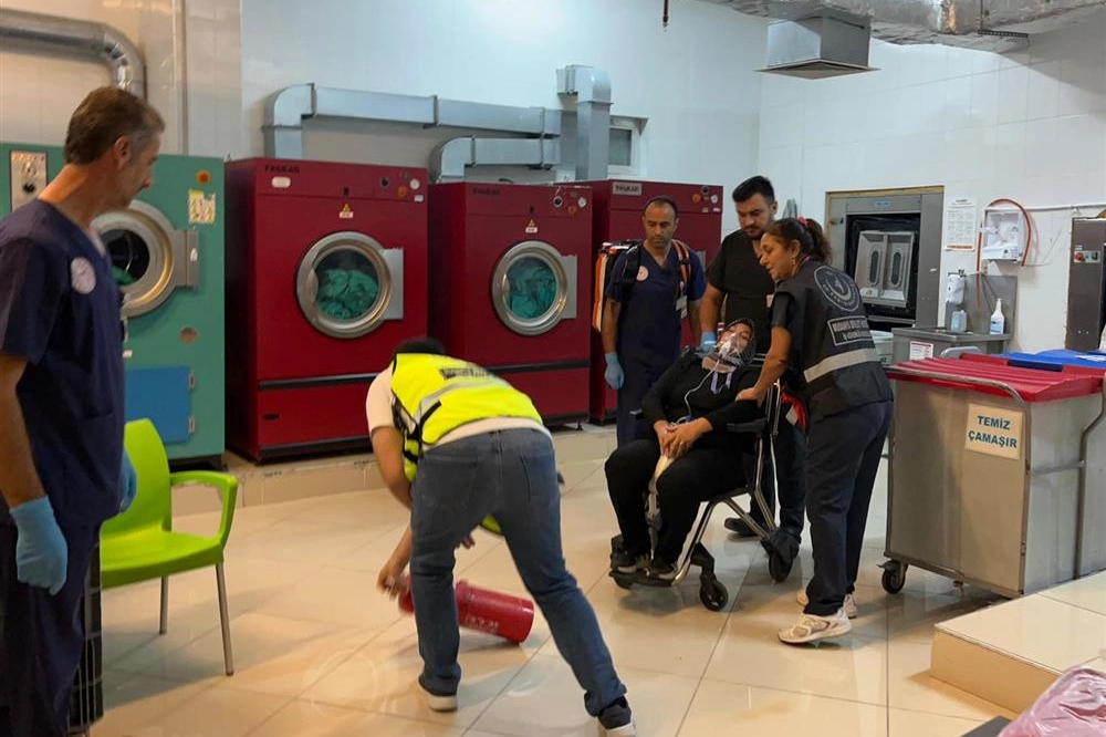 Mudanya Devlet Hastanesi’nde yangın ve tahliye tatbikatı yapıldı