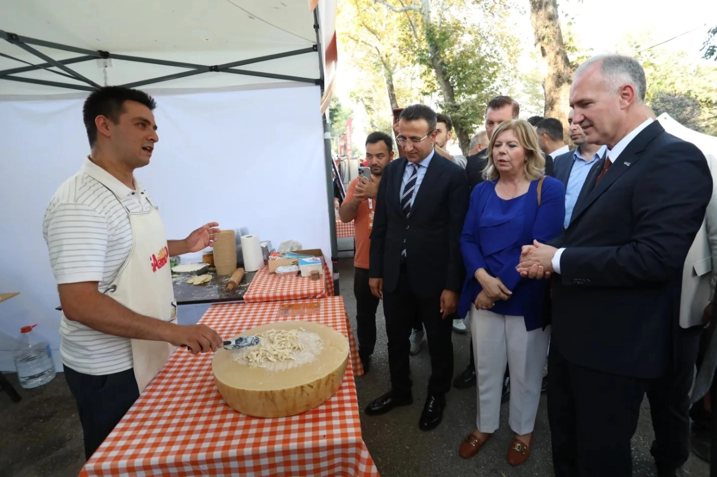 İnegöl Gastronomi Festivali’nde lezzet şöleni: İnegöl Mutfağı Türkiye vitrinine çıktı