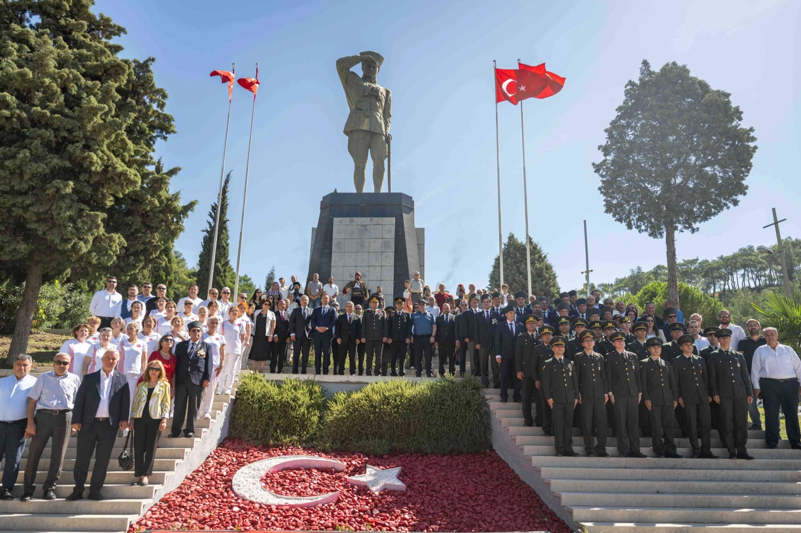 Bornova’da muhteşem 9 Eylül coşkusu
