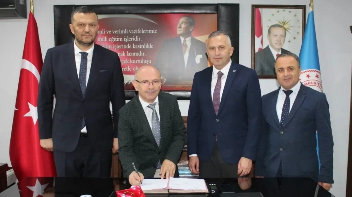 Fatsa’da Taşımalı Eğitim Öğrencilerine Ücretsiz Yemek Desteği