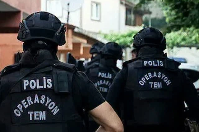 Ankara'da &Prime;şapkalılar&Prime; operasyonuna 5 tutuklama