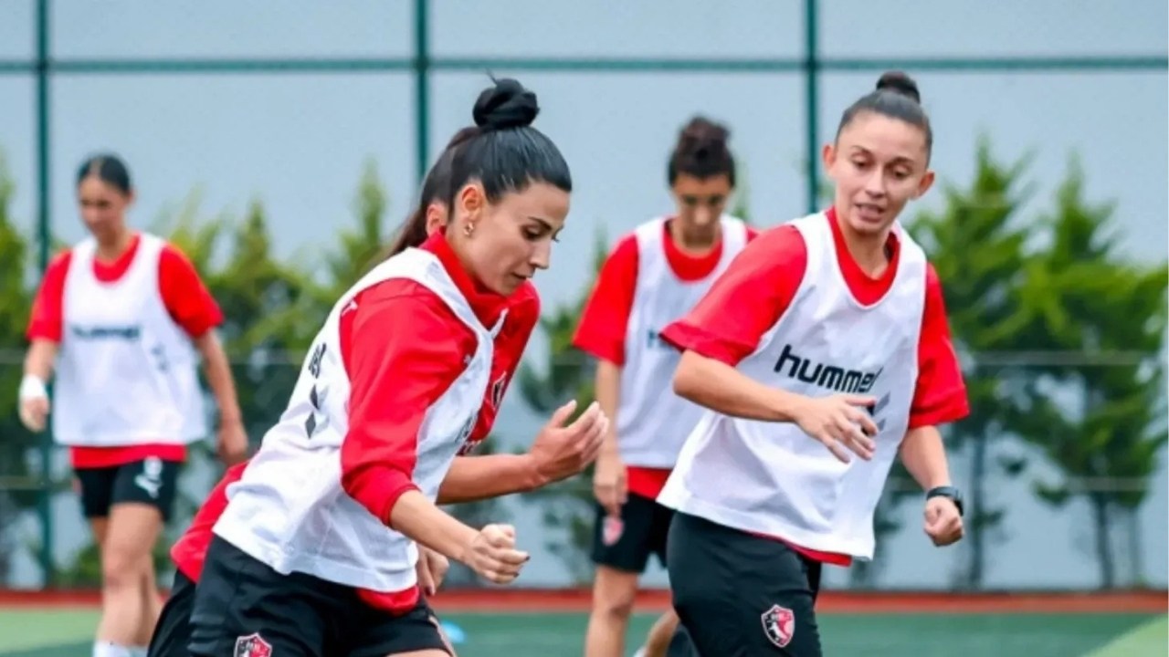 Ünye Kadın Spor’un Fenerbahçe Maçı İleri Tarihe Alındı