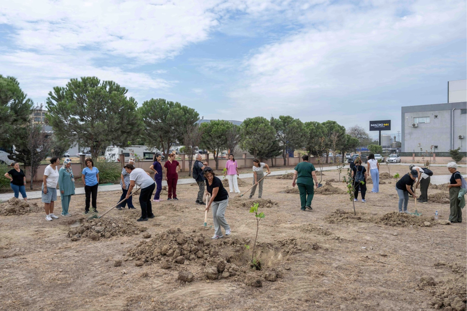 İzmir Bornova'da nesiller hareketlilikte buluştu