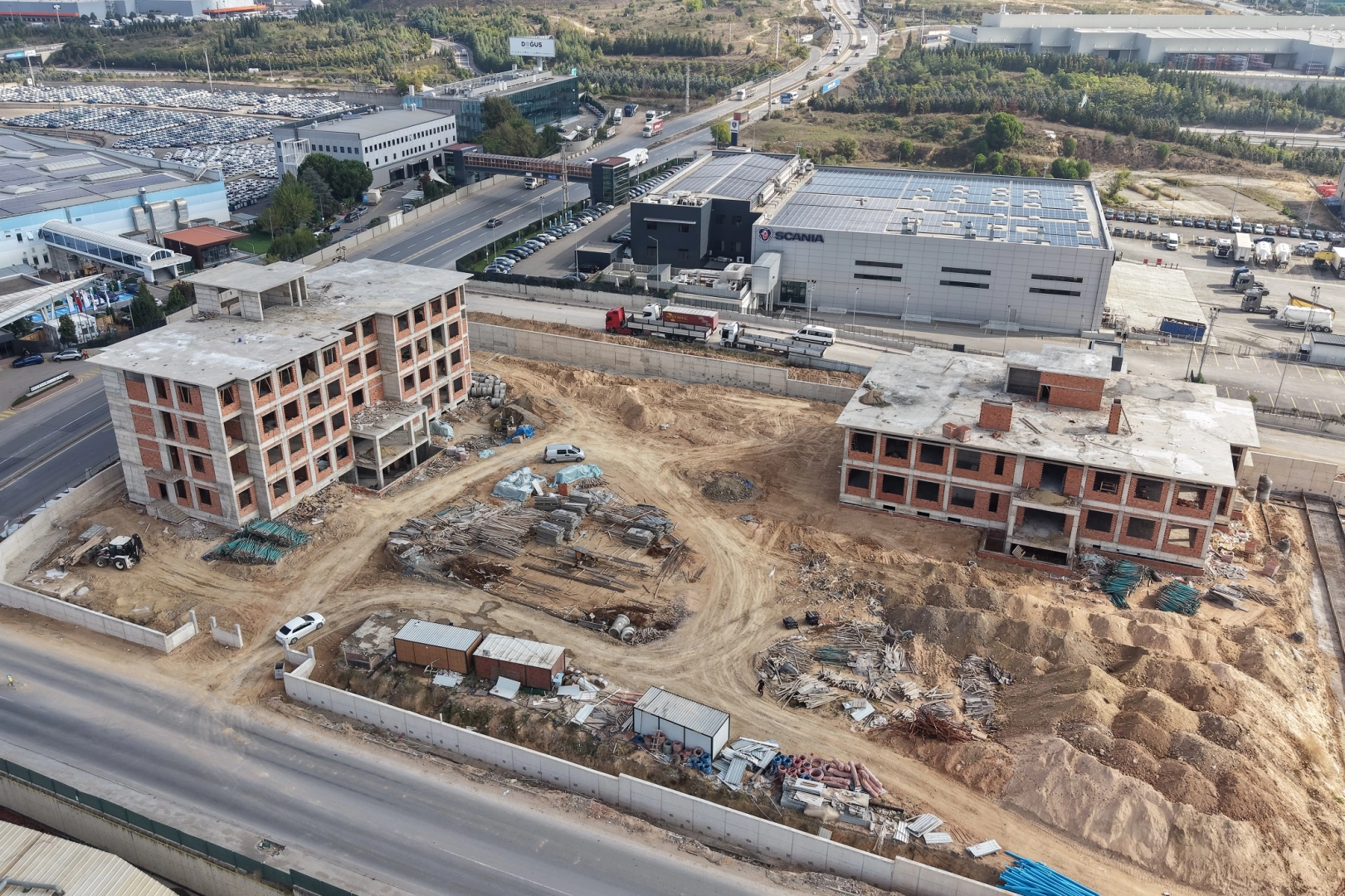 Çayırova’da mesleki eğitim projesinde kaba inşaat tamamlandı