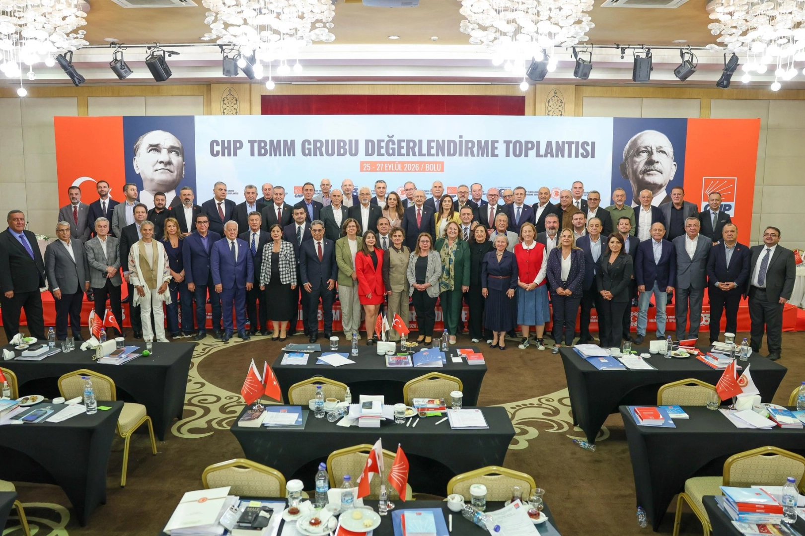 CHP’den Abant Bildirgesi... CHP'den 'Güçlendirilmiş Parlamenter Sistem' vurgusu