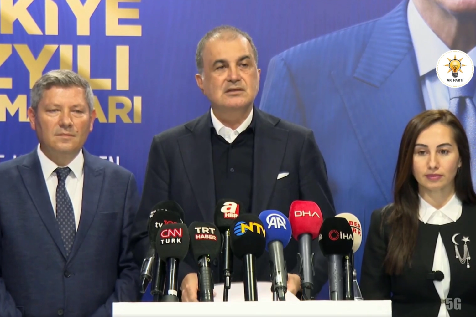 Ömer Çelik: AK Parti’yi millet kurdu, tabelasını biz astık