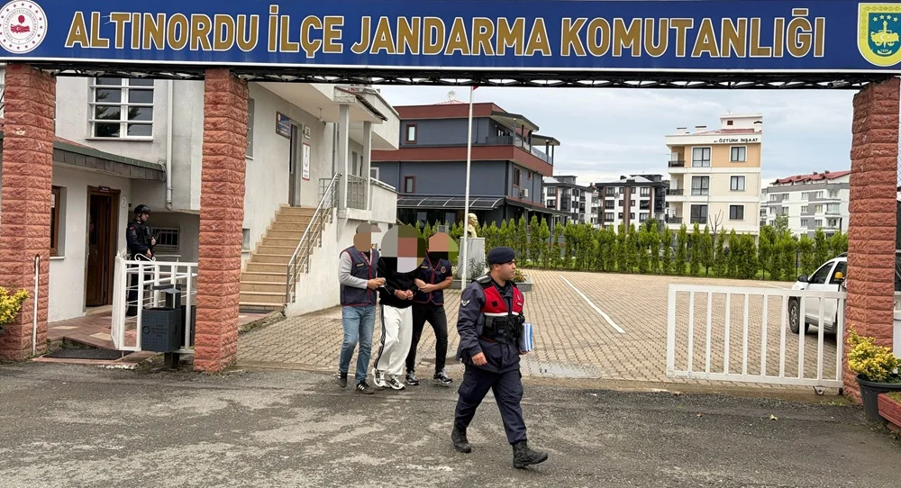 Ordu’da Ev Hırsızlığı JASAT Ekiplerince Aydınlatıldı: 2 Şüpheli Tutuklandı