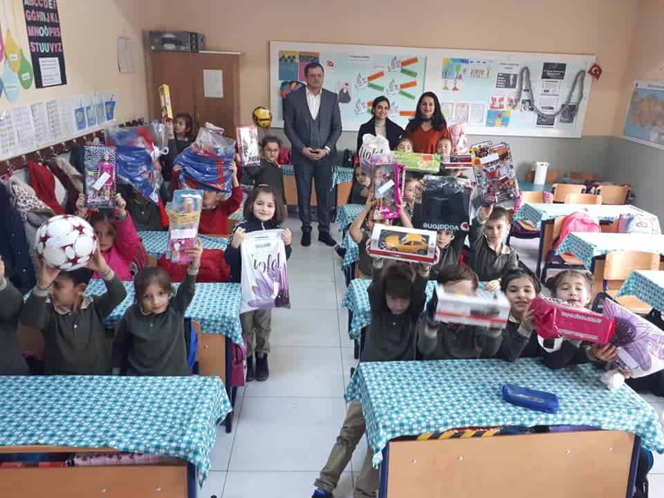 ÇOCUKLAR DİLEDİ BAŞKAN KARATAŞ GERÇEKLEŞTİRDİ