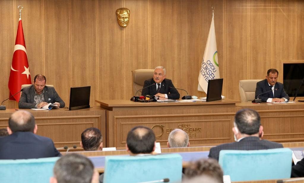 BÜYÜKŞEHİR'DE YENİ ENCÜMEN VE KOMİSYON ÜYELERİ BELLİ OLDU