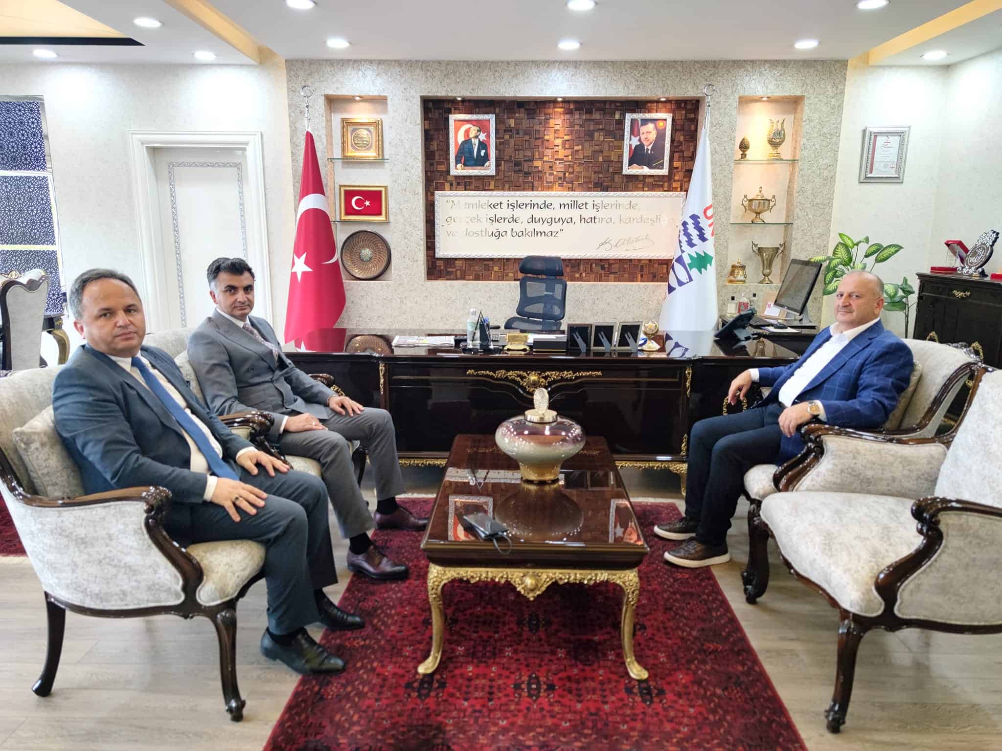 BAŞKAN TAVLI’DAN MÜDÜRLERLE YENİ EĞİTİM ÖĞRETİM YILI İSTİŞARESİ